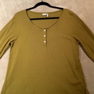 Toast cotton-linen grandad tee. (Henley style).